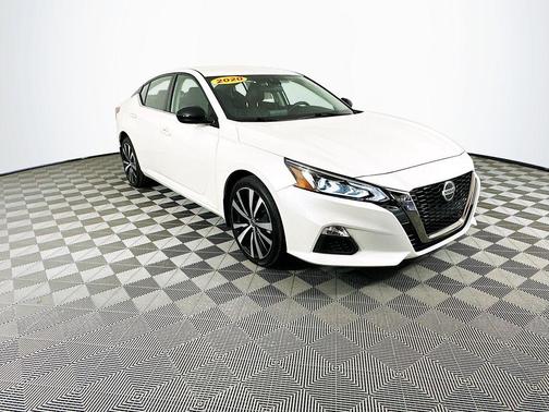 2020 Nissan Altima 2.5 SR
