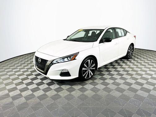 2020 Nissan Altima 2.5 SR