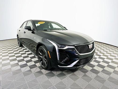 2022 Cadillac CT4 Sport