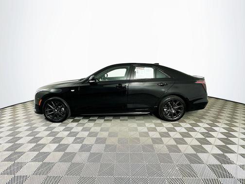 2022 Cadillac CT4 Sport