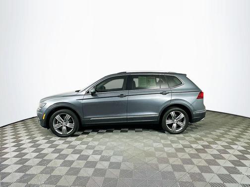 2018 Volkswagen Tiguan 2.0T SEL Premium