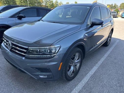 2018 Volkswagen Tiguan 2.0T SEL Premium