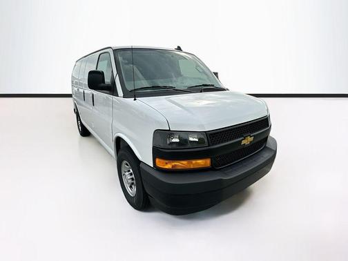 2025 Chevrolet Express 2500 Work Van