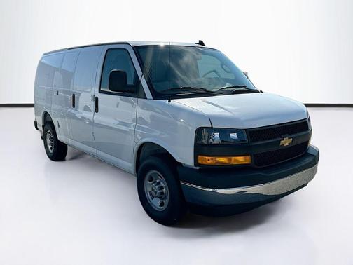 2025 Chevrolet Express 2500 Work Van