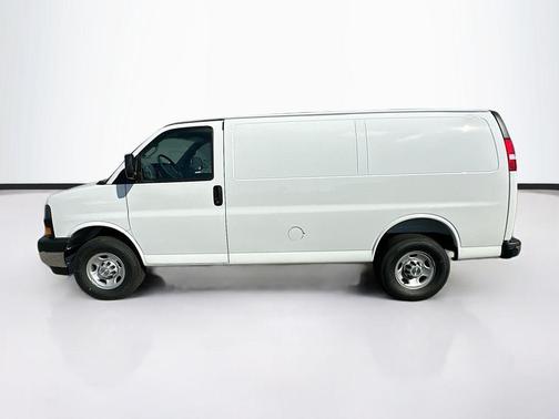 2025 Chevrolet Express 2500 Work Van
