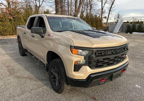 2022 Chevrolet Silverado 1500 Custom Trail Boss