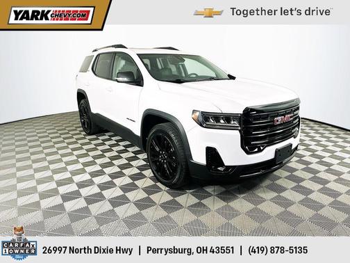2023 GMC Acadia SLT