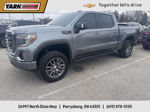 2021 GMC Sierra 1500 AT4