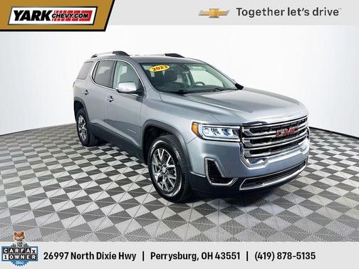 2023 GMC Acadia SLE