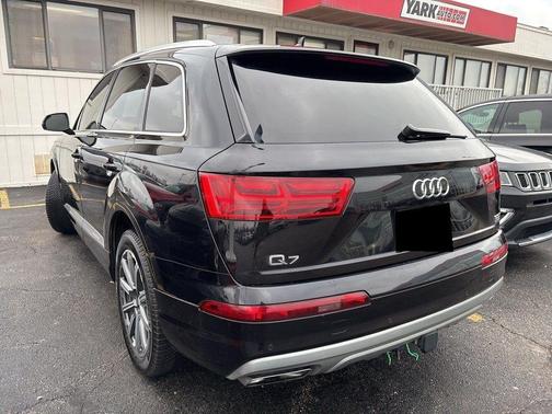 2017 Audi Q7 3.0T Premium Plus