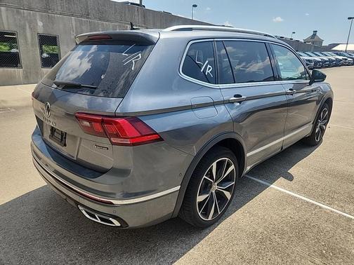 2022 Volkswagen Tiguan 2.0T SEL R-Line