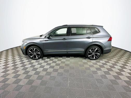 2022 Volkswagen Tiguan 2.0T SEL R-Line