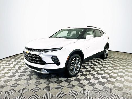 2024 Chevrolet Blazer LT