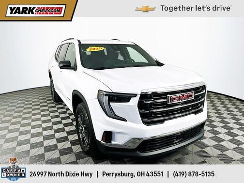 2025 GMC Acadia Elevation