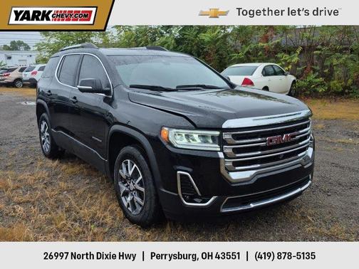 2023 GMC Acadia SLT