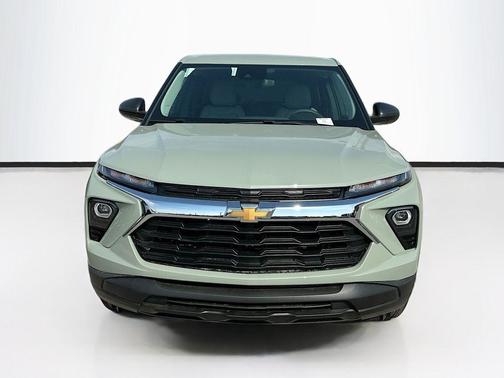 Green 2026 Chevrolet Trailblazer LS