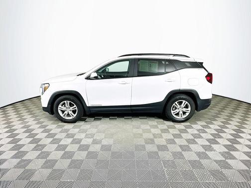 Summit White 2023 GMC Terrain SLE