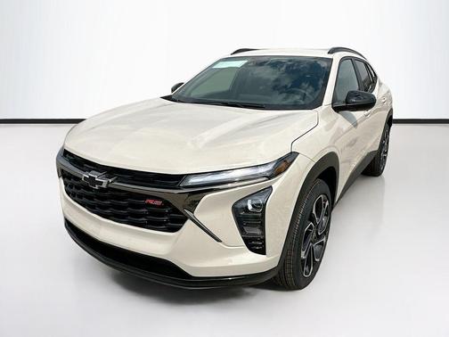 White Sand 2026 Chevrolet Trax 2RS
