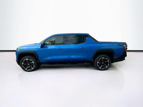 2025 Chevrolet Silverado EV LT
