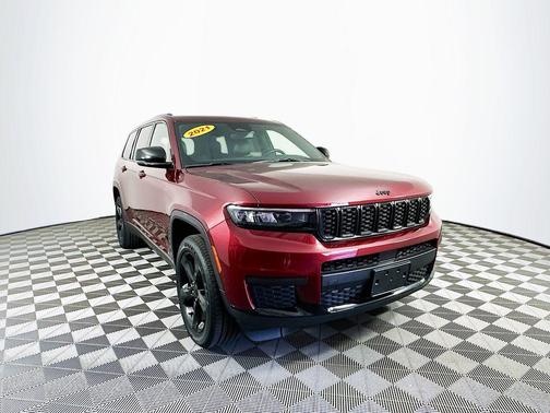 2021 Jeep Grand Cherokee L Laredo
