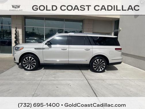 2022 Lincoln Navigator Reserve