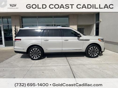 2022 Lincoln Navigator Reserve