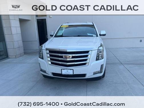2019 Cadillac Escalade Luxury