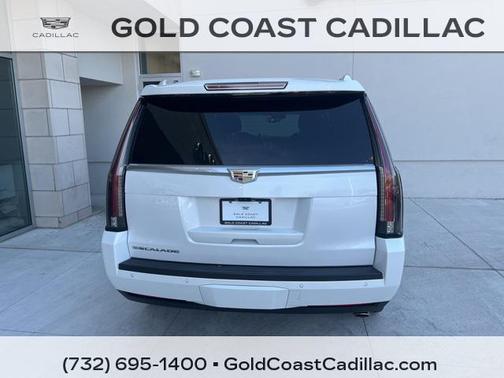 2019 Cadillac Escalade Luxury