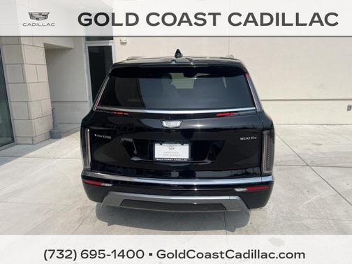 2026 Cadillac VISTIQ Luxury