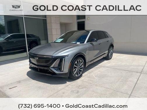 Argent Silver Metallic 2024 Cadillac LYRIQ Sport