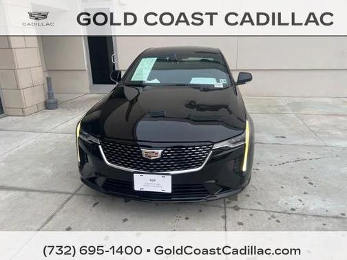 2023 Cadillac CT4 Luxury