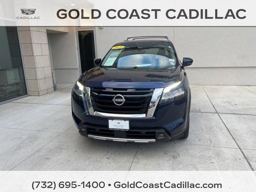 2023 Nissan Pathfinder Platinum 4WD