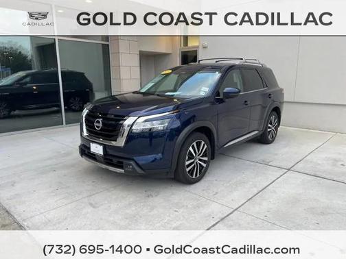 2023 Nissan Pathfinder Platinum 4WD