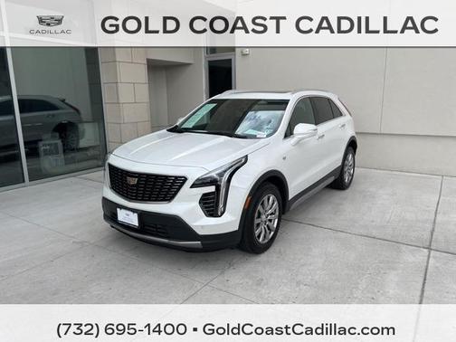 2022 Cadillac XT4 Premium Luxury