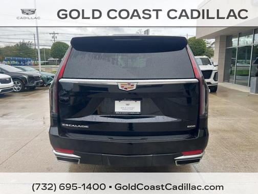 2022 Cadillac Escalade ESV Premium Luxury