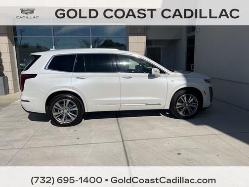 2022 Cadillac XT6 Premium Luxury AWD