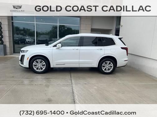 2023 Cadillac XT6 Luxury AWD