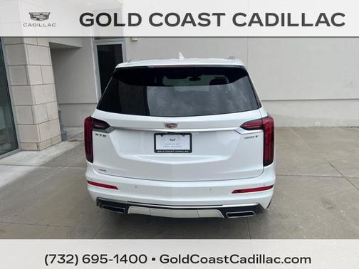 2023 Cadillac XT6 Luxury AWD