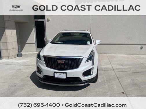Crystal White Tricoat 2024 Cadillac XT5 Premium Luxury