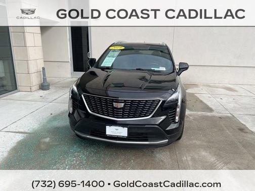 Stellar Black Metallic 2019 Cadillac XT4 Premium Luxury