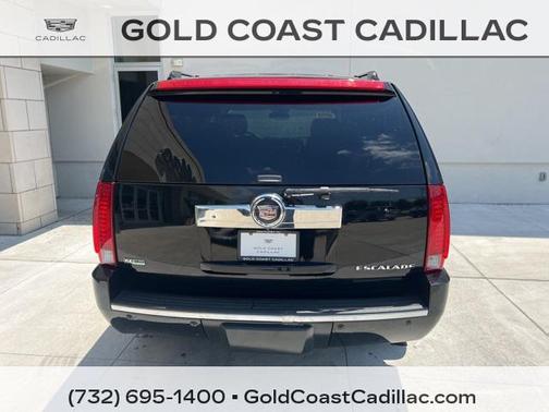 2010 Cadillac Escalade Luxury