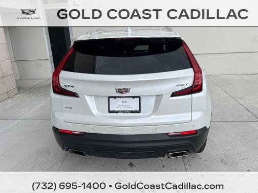 2022 Cadillac XT4 Luxury