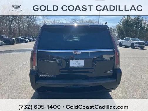 2017 Cadillac Escalade Luxury