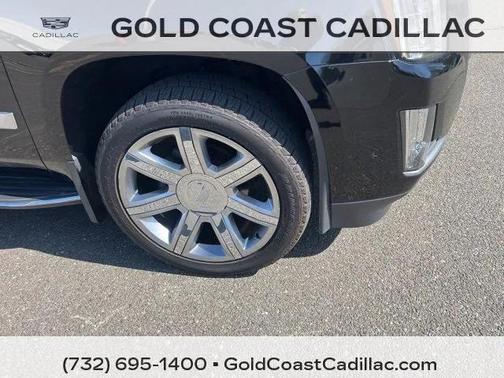 2017 Cadillac Escalade Luxury