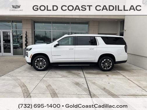 2025 Chevrolet Suburban LT