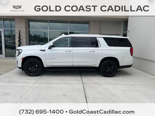 2022 GMC Yukon XL SLT