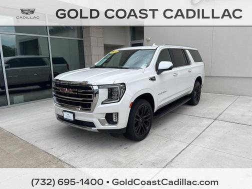 2022 GMC Yukon XL SLT