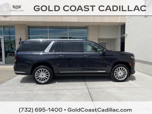 2022 Cadillac Escalade ESV Premium Luxury