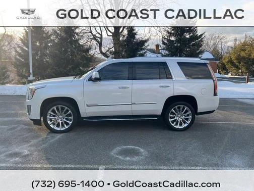 2020 Cadillac Escalade Luxury