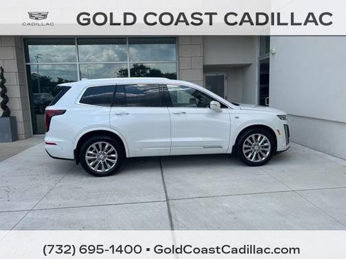 2022 Cadillac XT6 Premium Luxury AWD